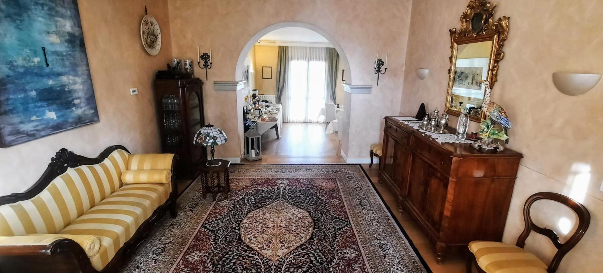 B&B Villa Fiorini Moniga del Garda Exterior photo